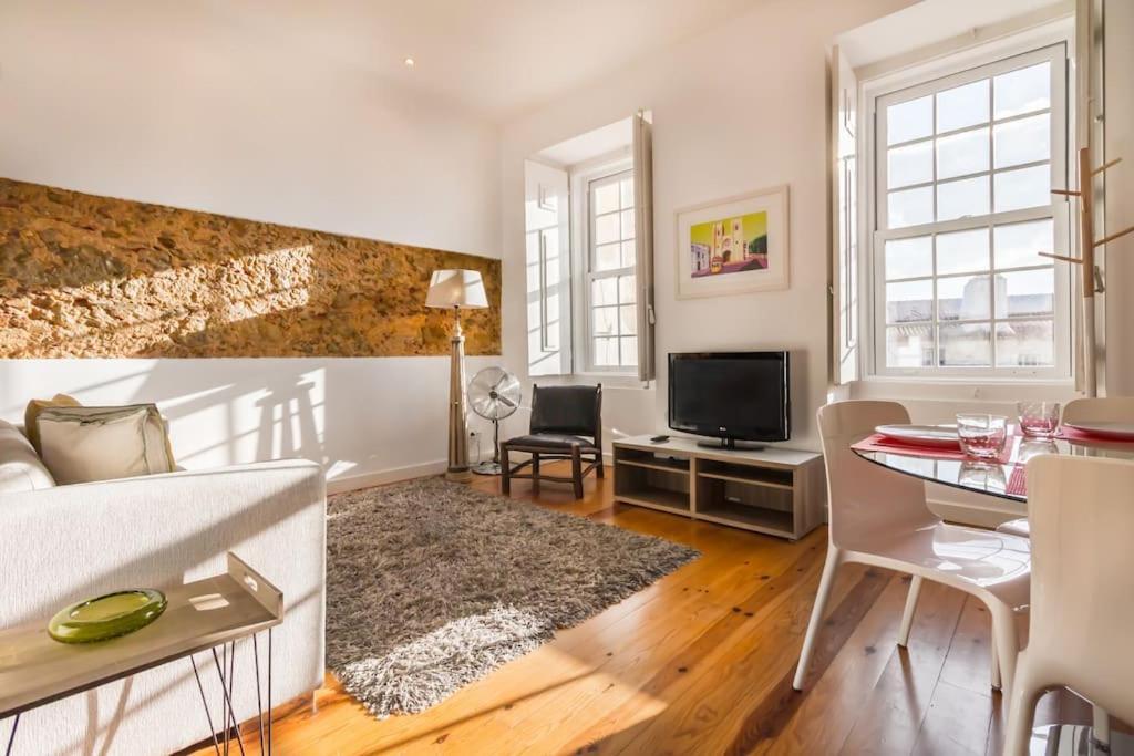 1br Downtown At Sao Mamede Apartment *
